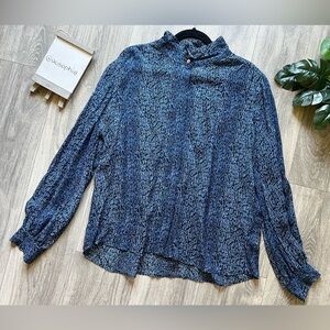 Pendleton semi sheer silk button up patterned blouse in black/blue. Size 18
